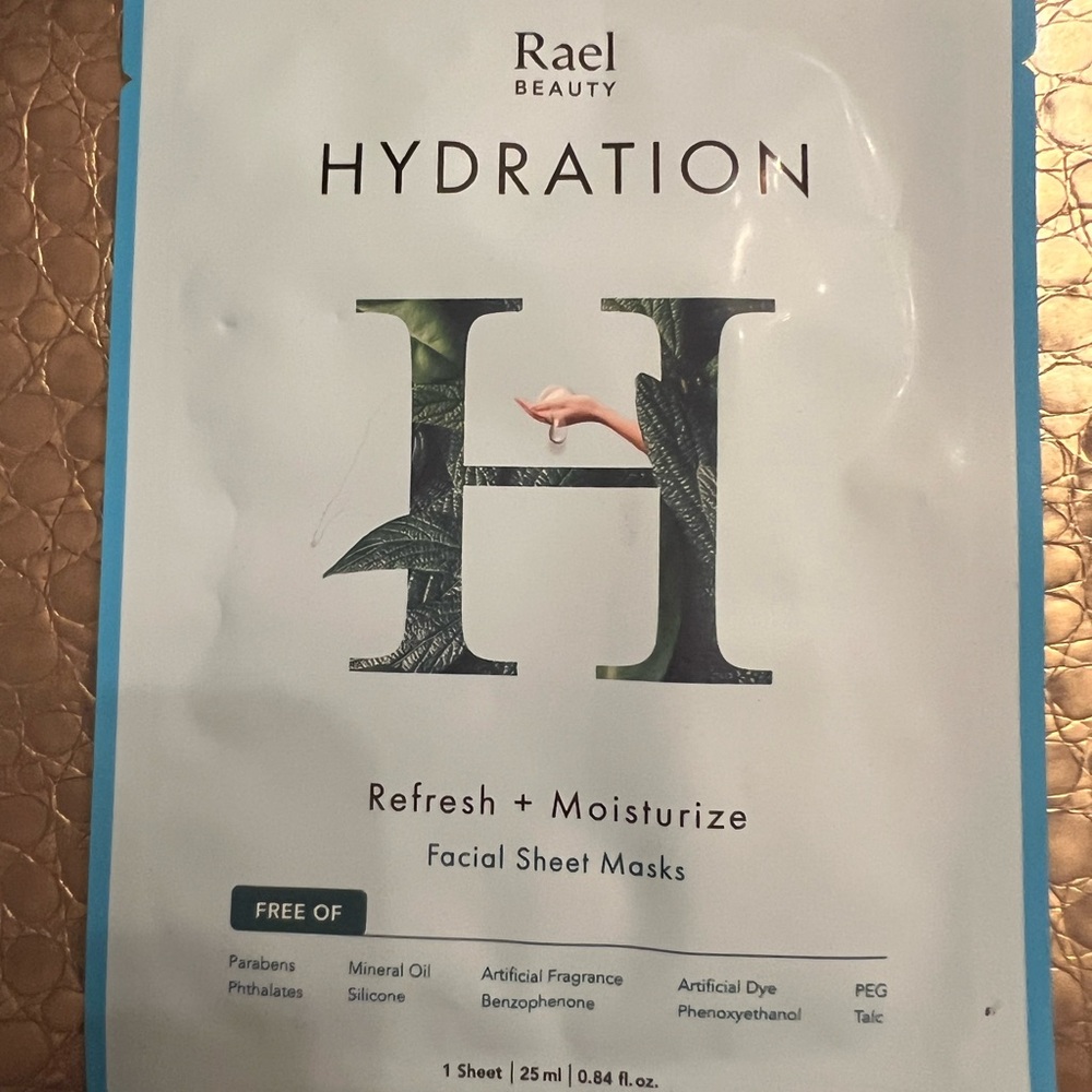 NWT Rare Beauty Hydration Facial Sheet Mask